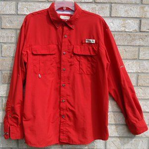 SIZE M. MAGELLAN OUTDOORS fish gear long sleeve fishing shirt.